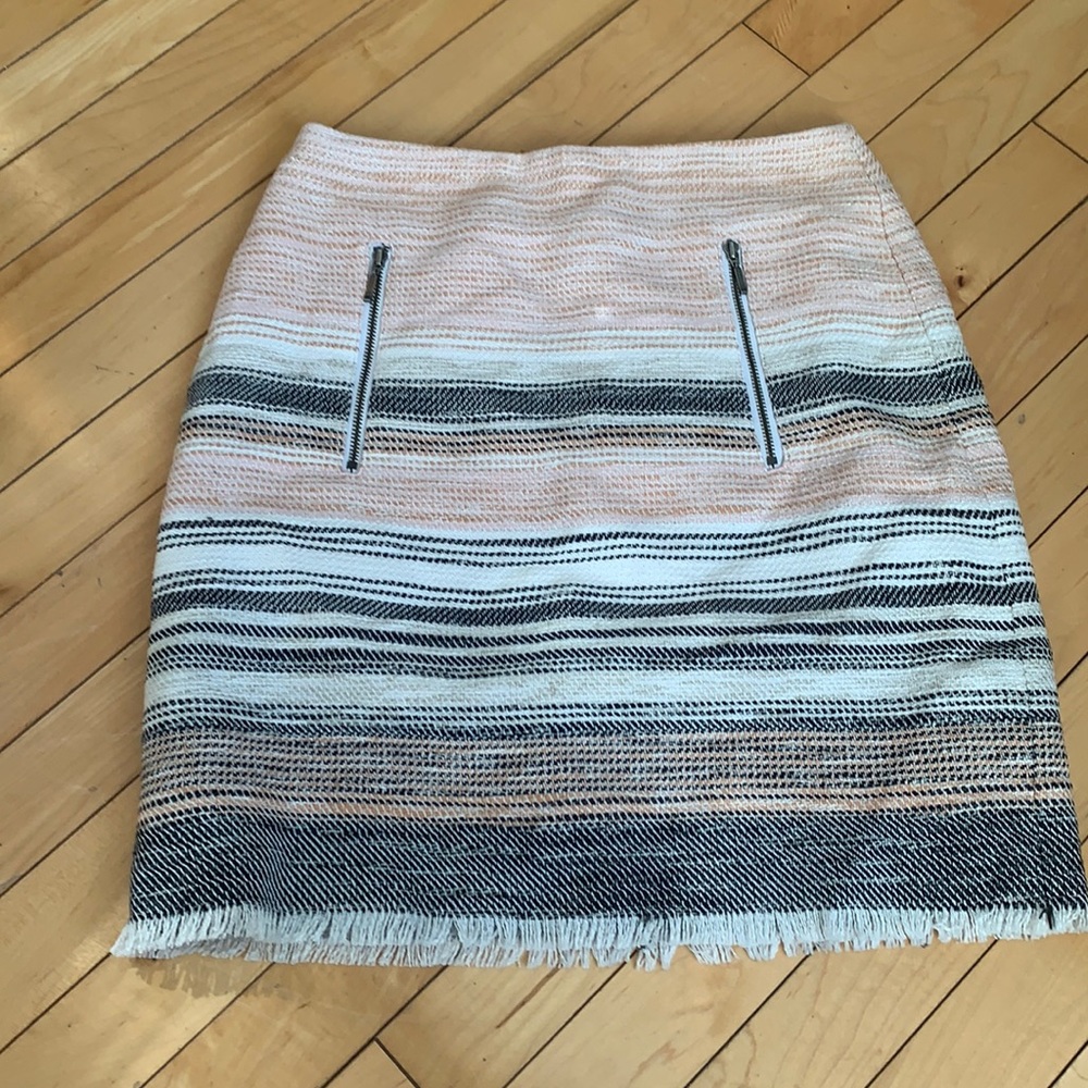 Size 0 Ann Taylor LOFT skirt
